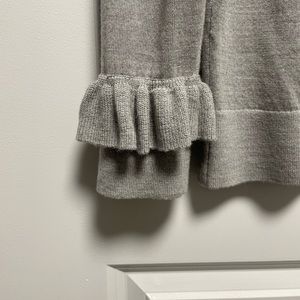 Banana Republic sweater light gray size large